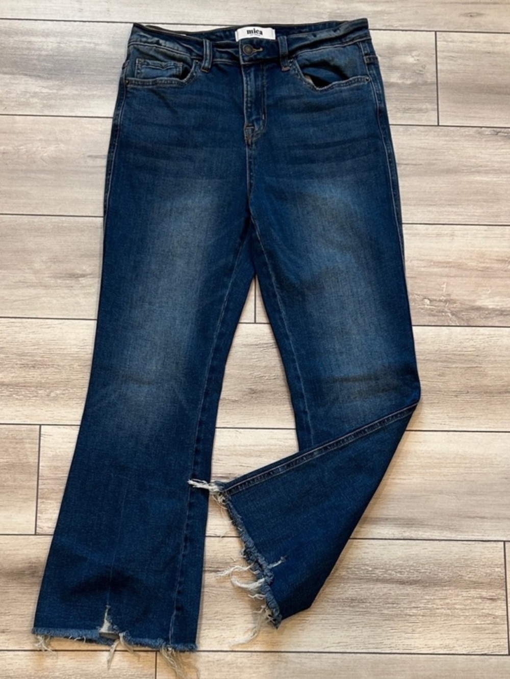 Mica Denim Mdp -F388DK High Rise Crop Flare W/ Uneven Hem jeans size 28